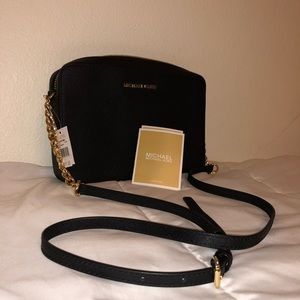 Michael Kors Jet Set Crossbody